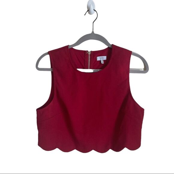 TOBI Getting Wavy Scalloped Top - Wine Large - Picture 4 of 8